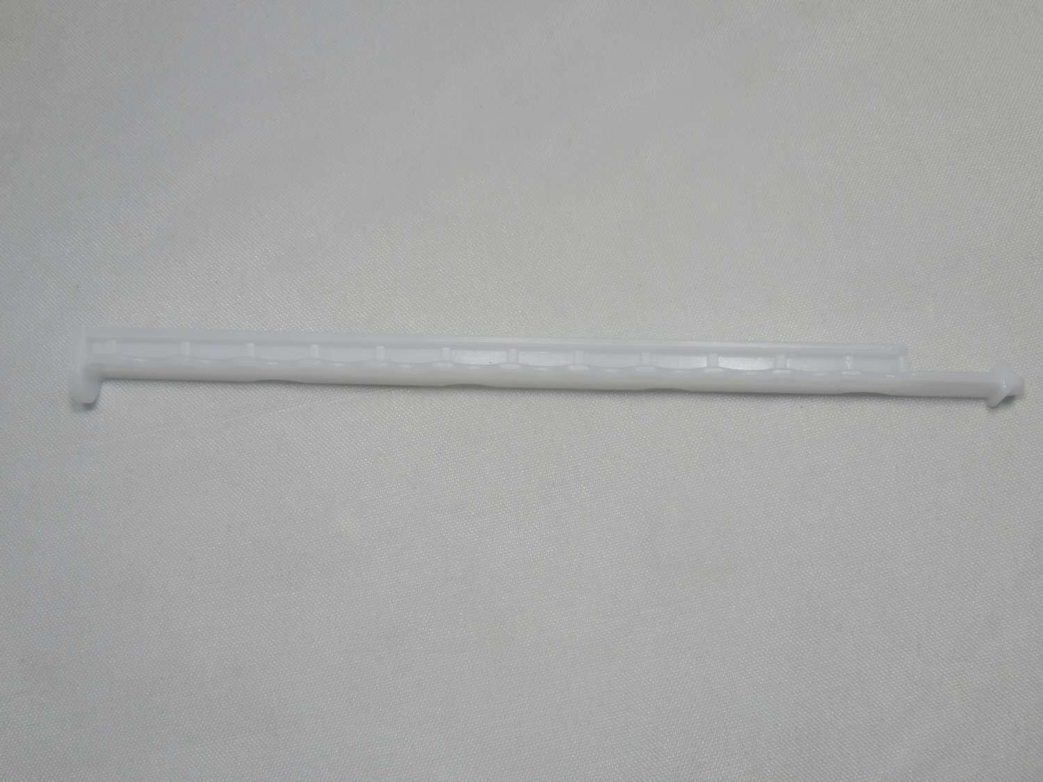 RETAINER,BARB,CONTROL BLOCK