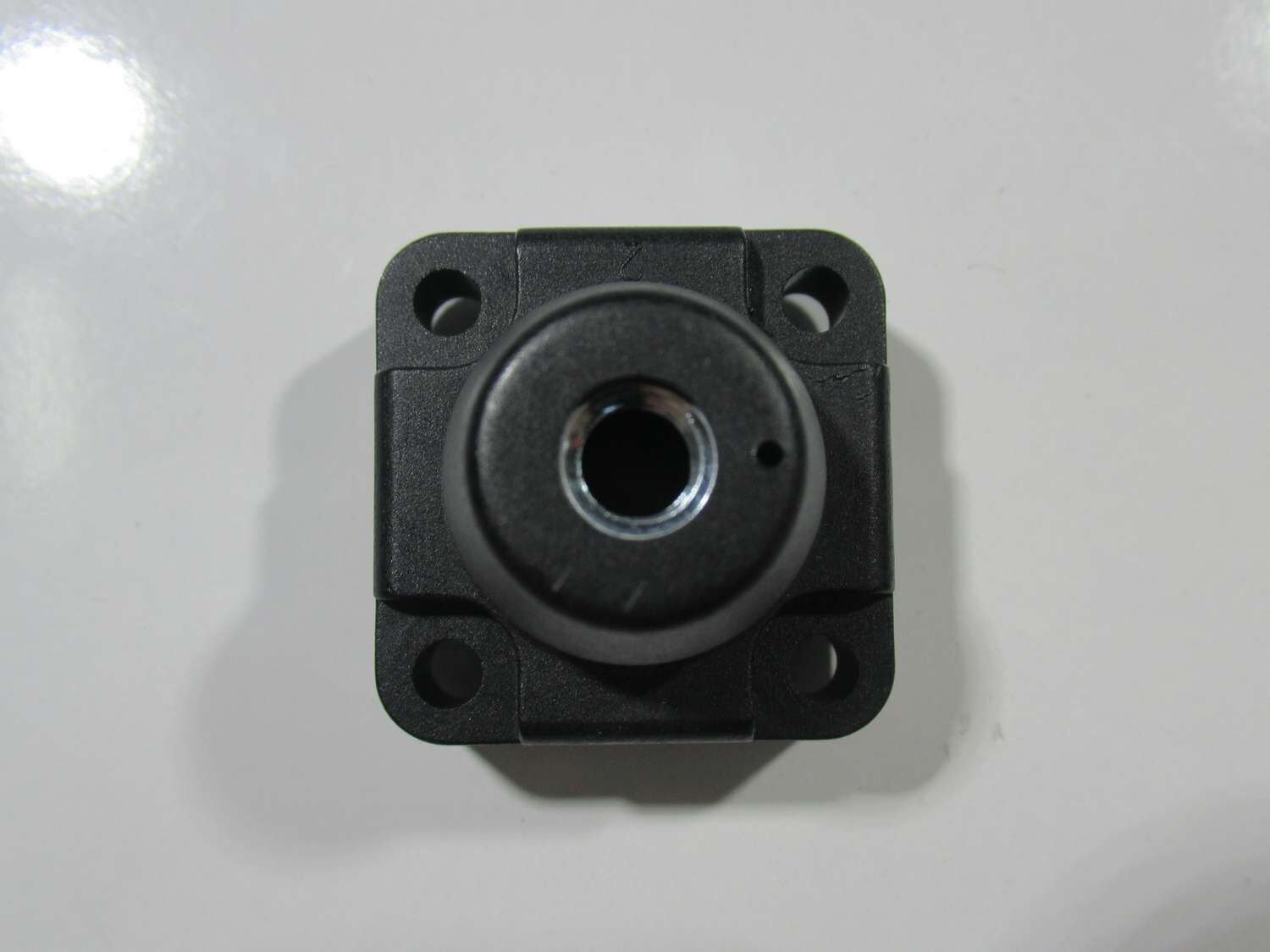 VALVE COVER