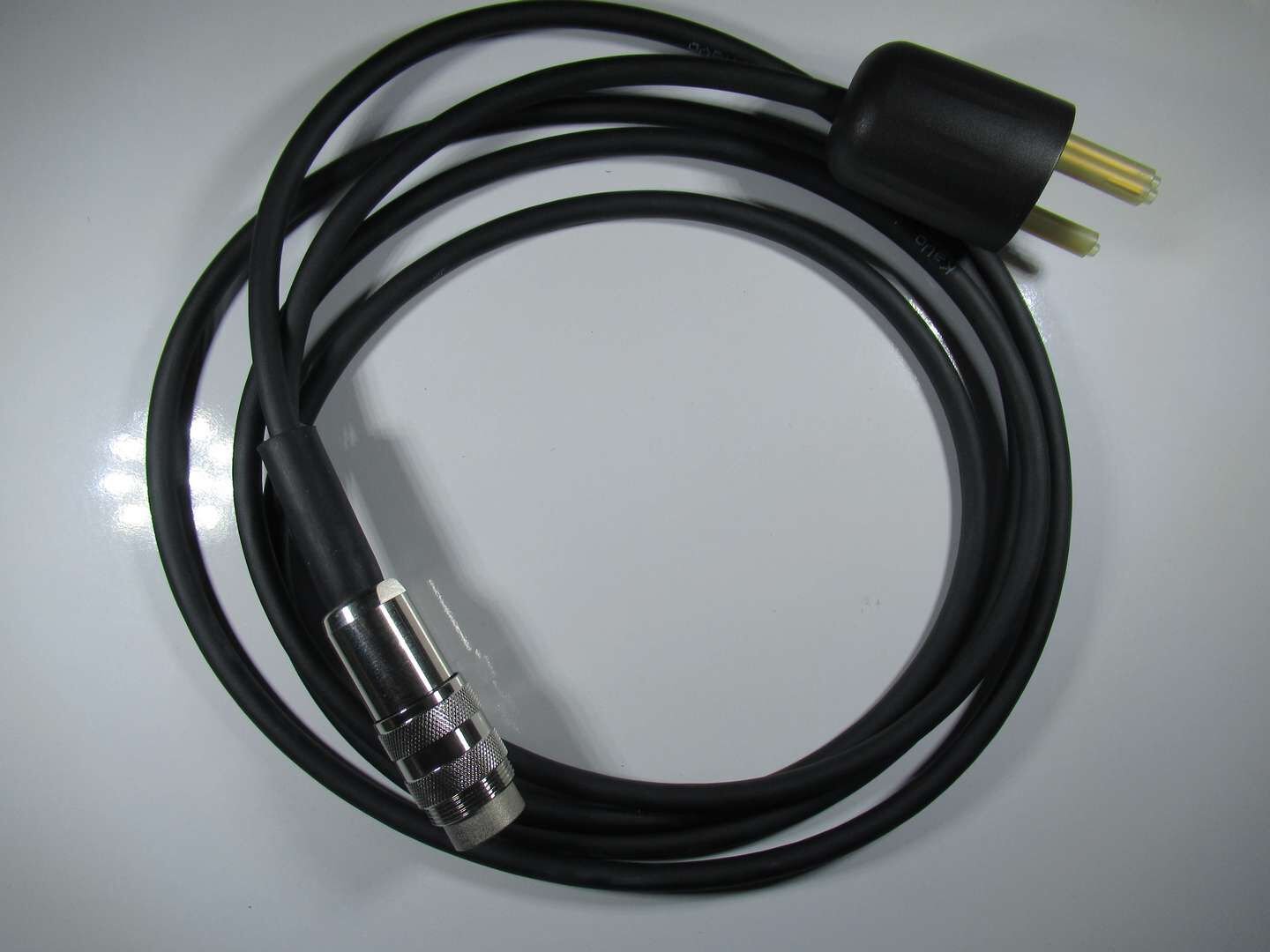 CONNECTİNG CABLE