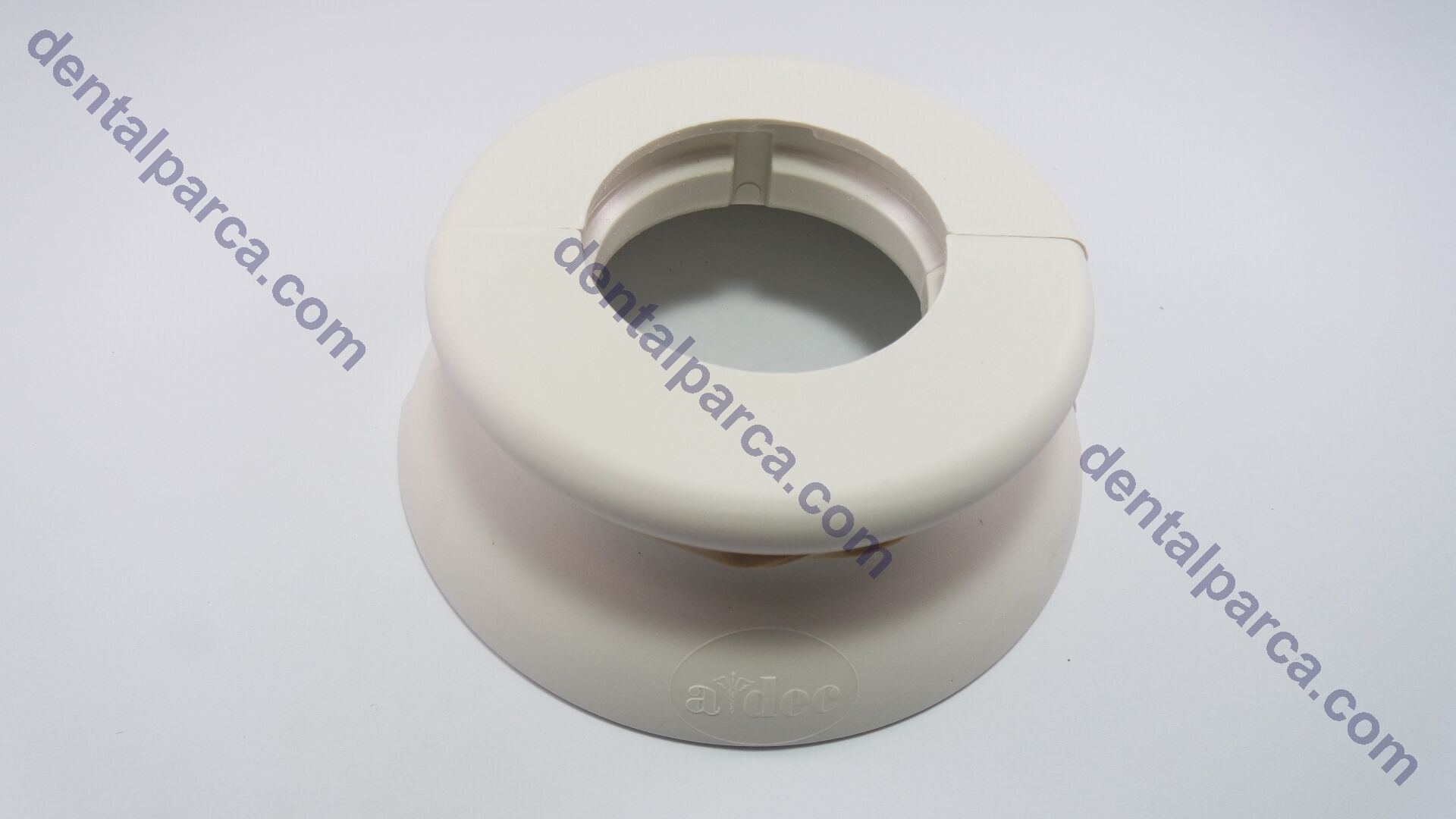 CLAMP KİT W/SCREWS 2 LİTER WTR BOTTLE,WHITE