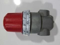 PRESSURE REDUCER