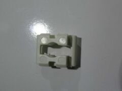 W&H SQUARE 1/4 TURN NUT