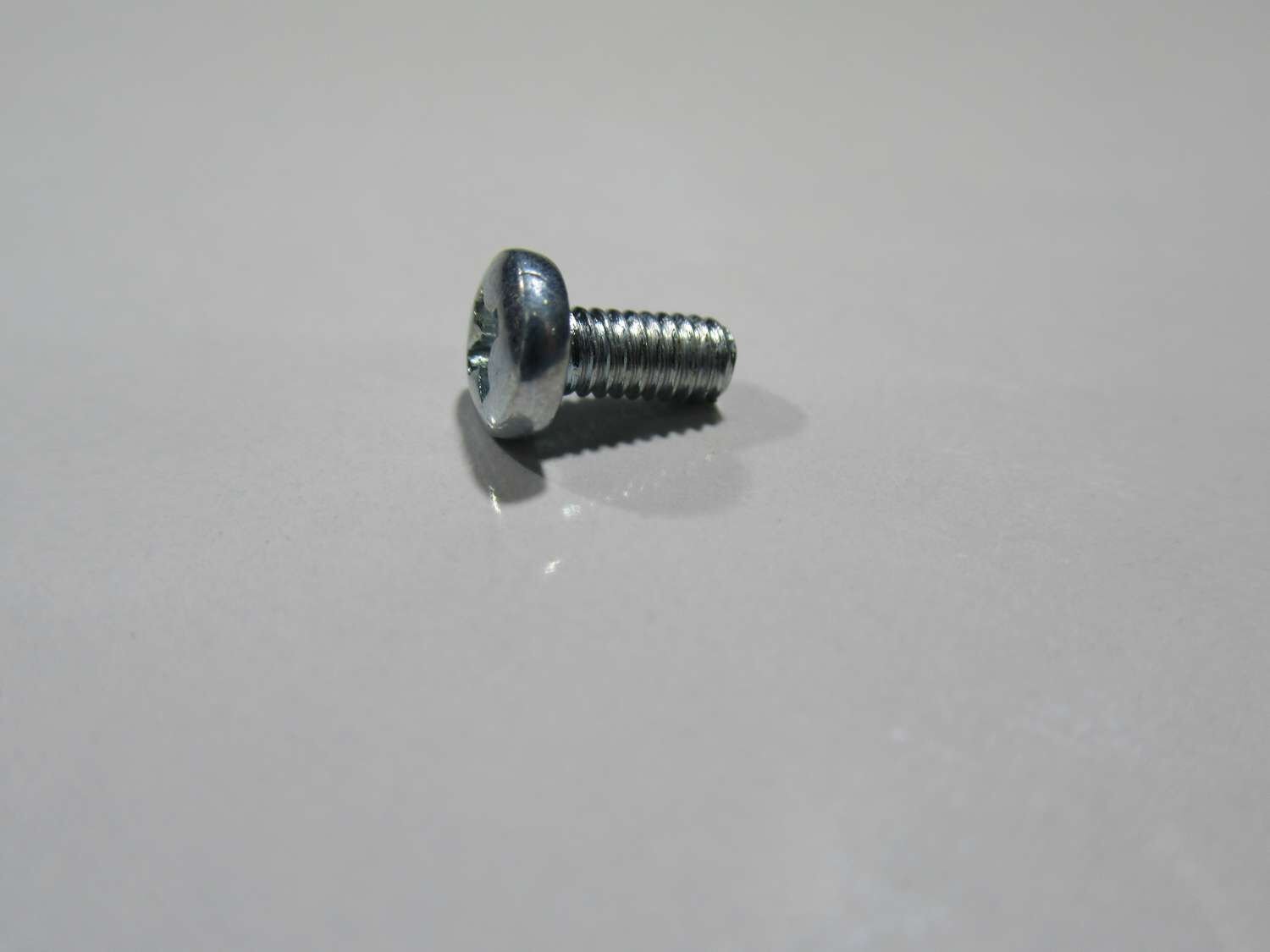 OVAL HEAD SCREW