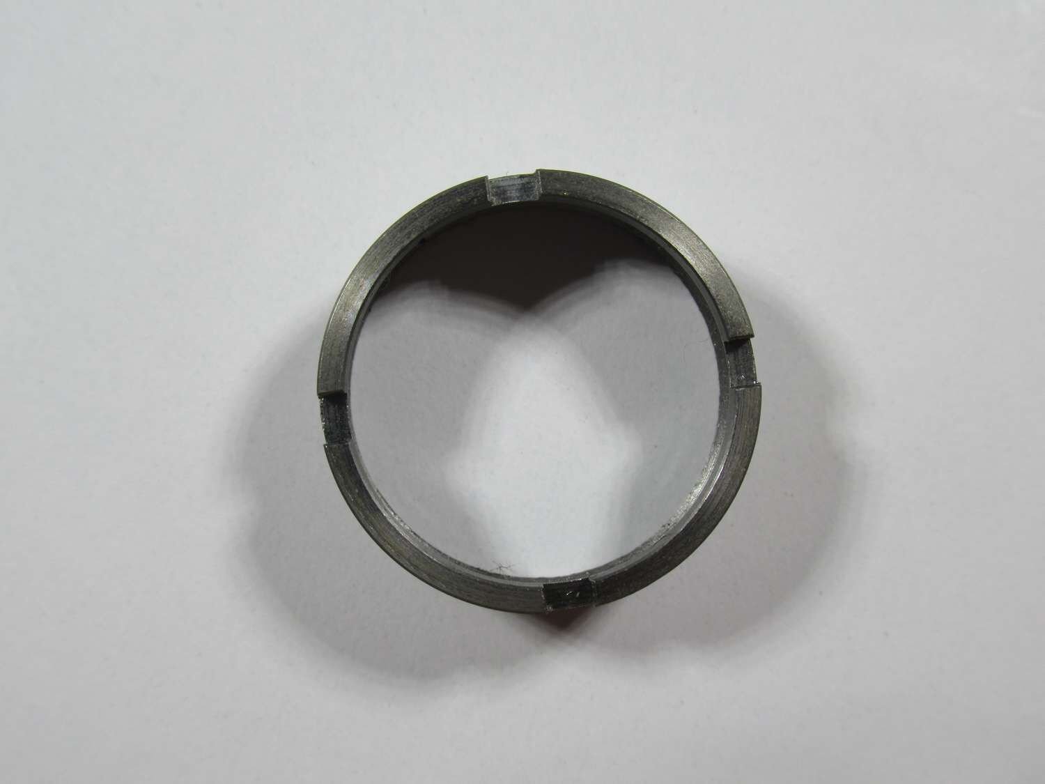 THREADED RING