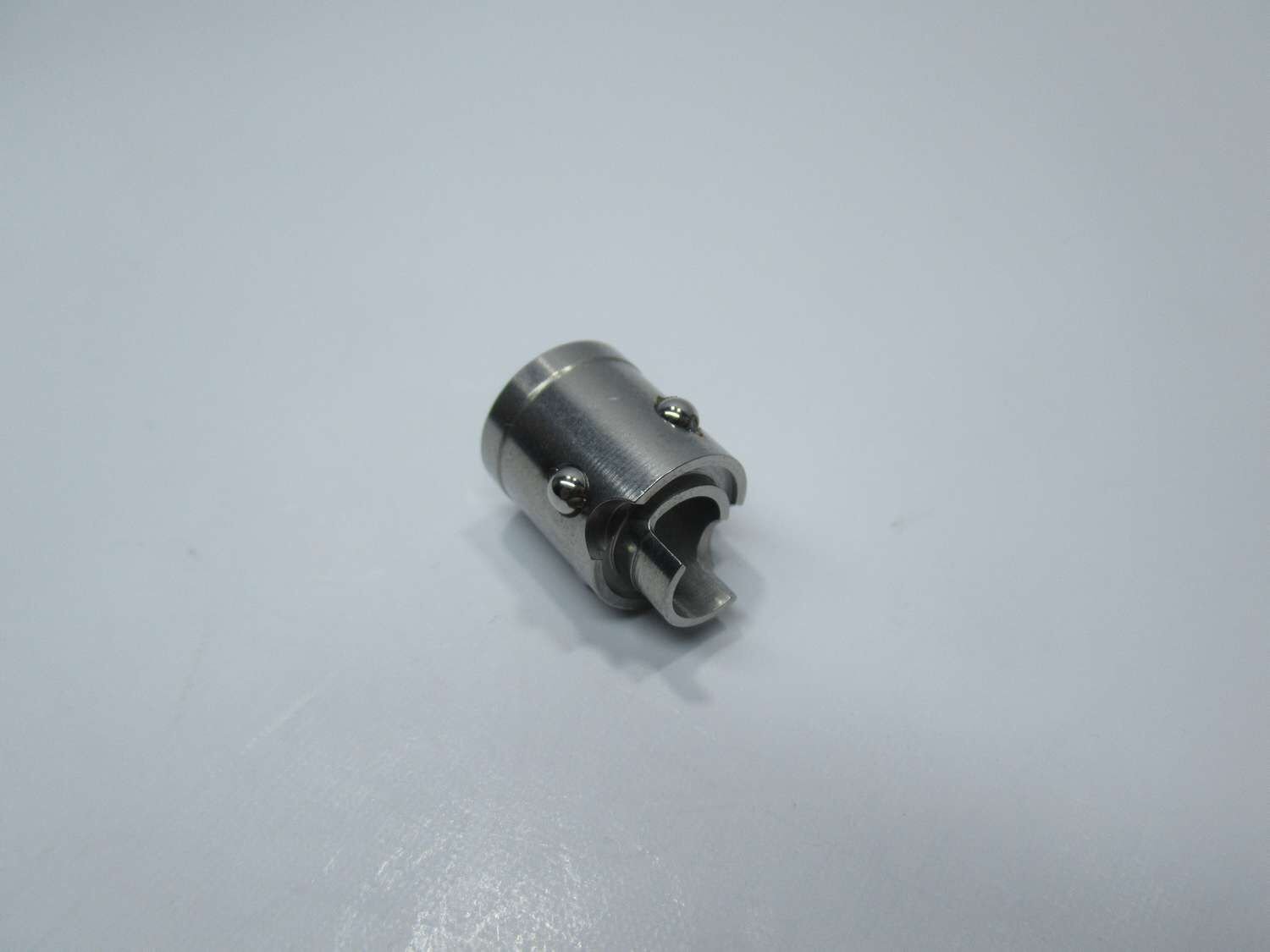 THRUST PIECE