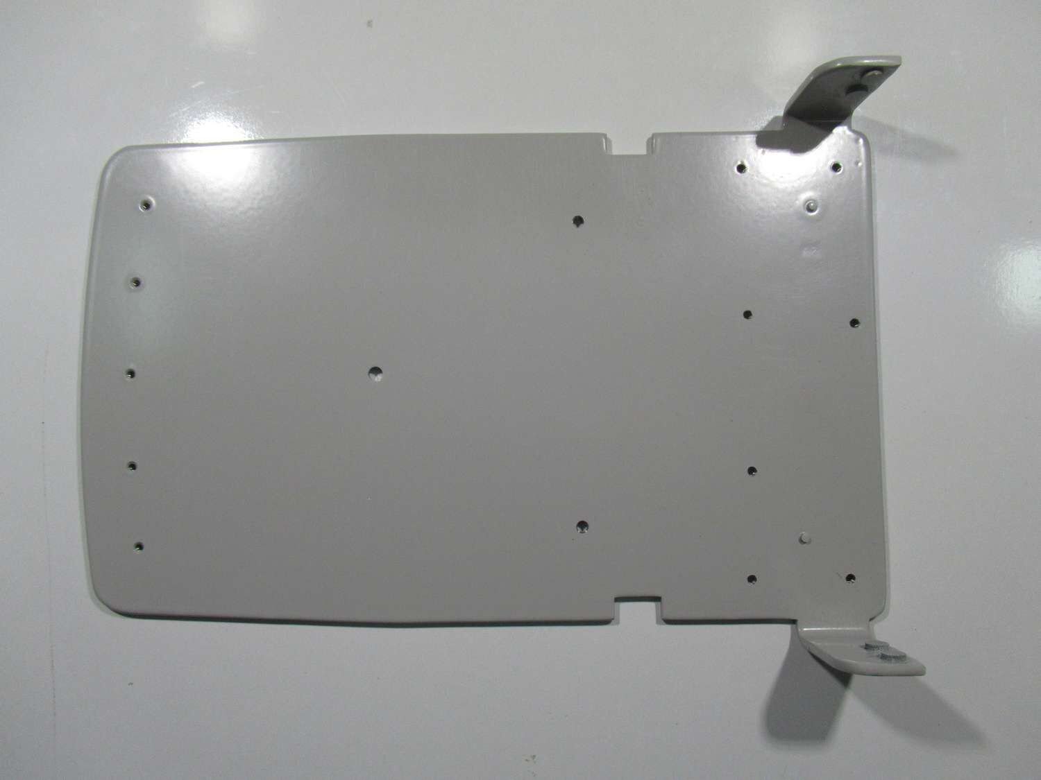 FLOOR PLATE