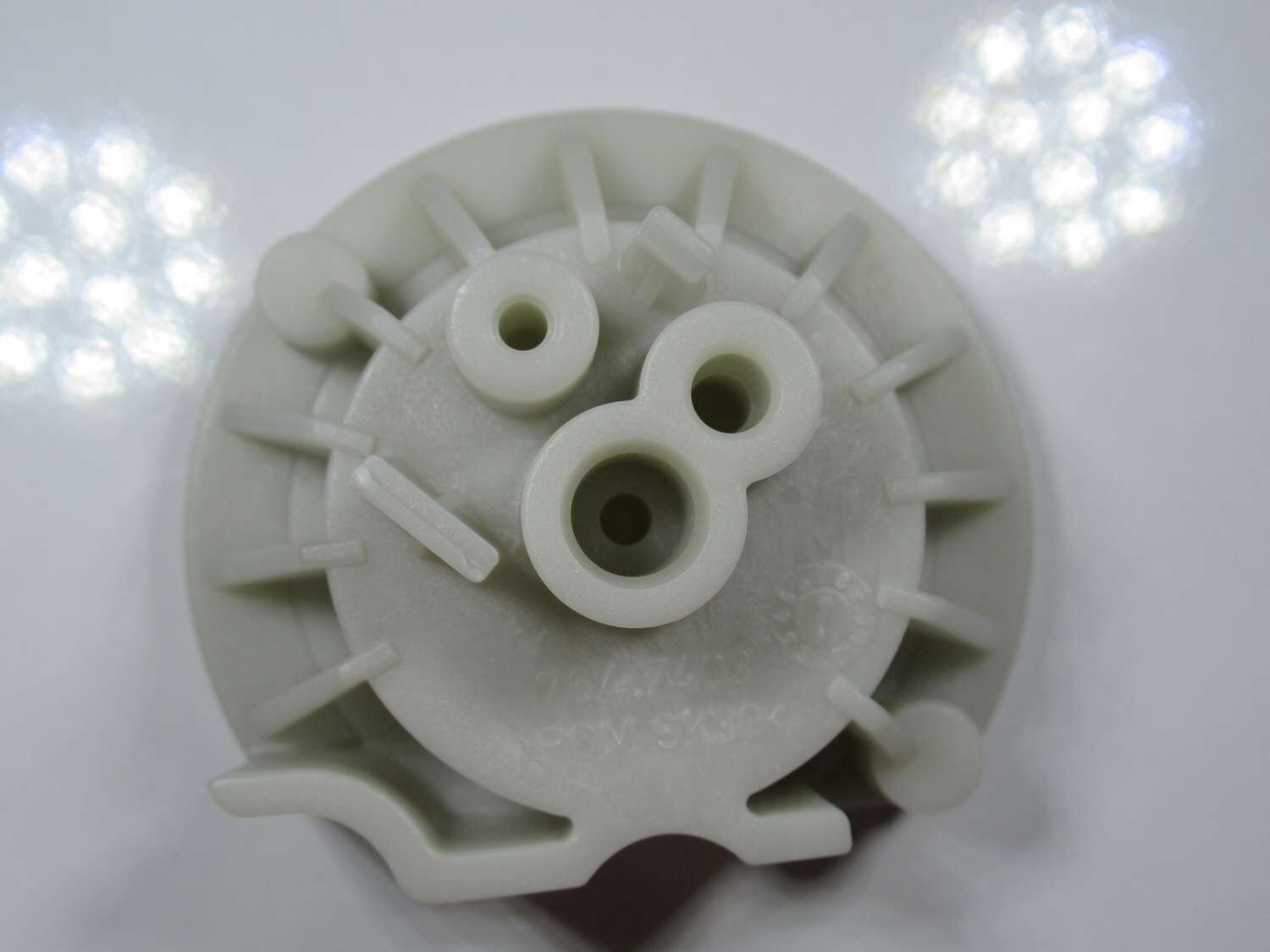 THREADED CONNECTOR