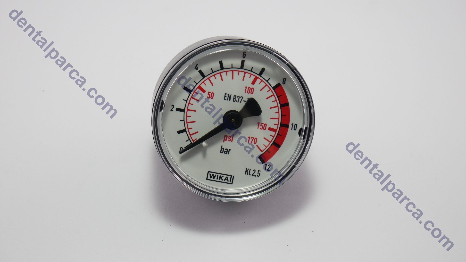 PRESSURE GAUGE 1/4'' D. 50 BACK FİTT