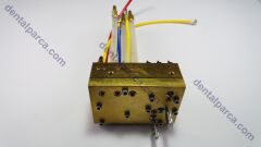 CONT. BLOCK ASSY W/TUBING.